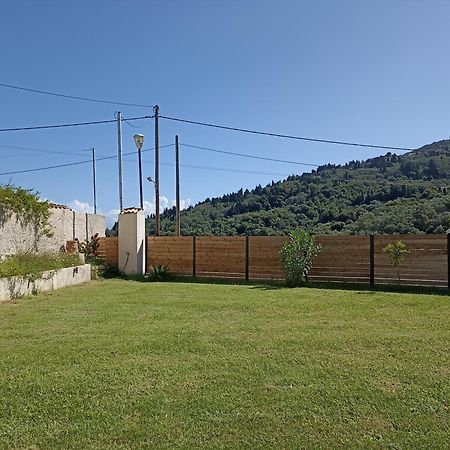 Conte Marco Cottage Mesongi Bagian luar foto