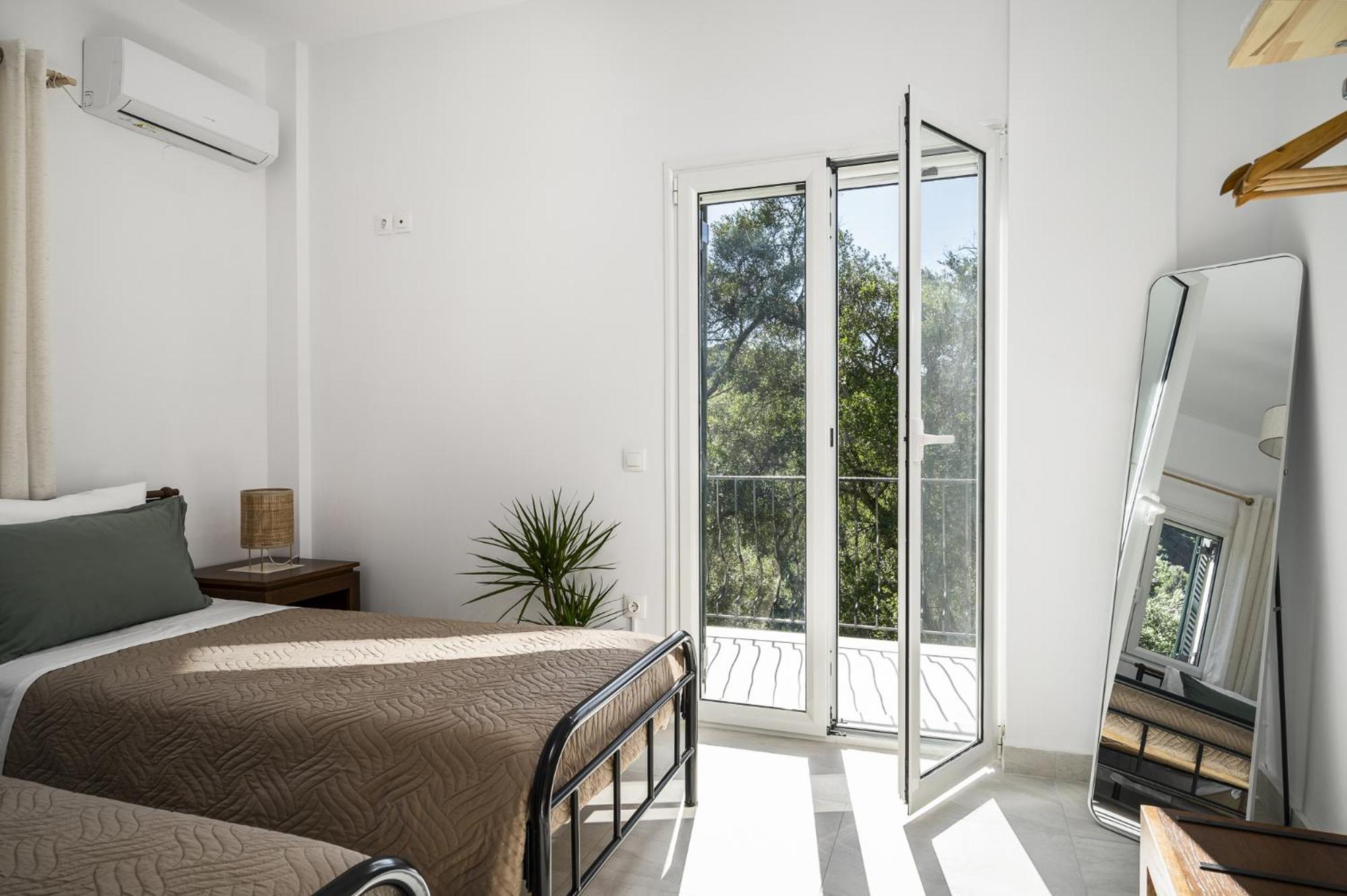 Conte Marco Cottage Mesongi Bagian luar foto